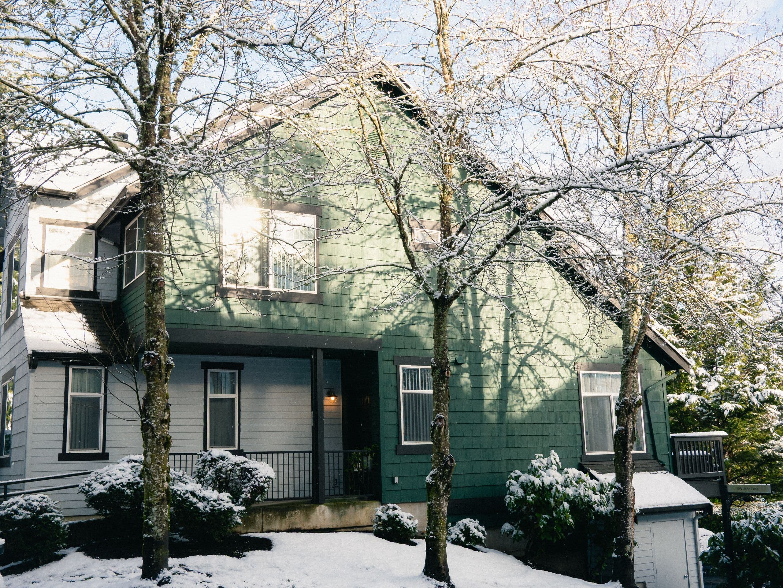 North Bend, Green and Snow